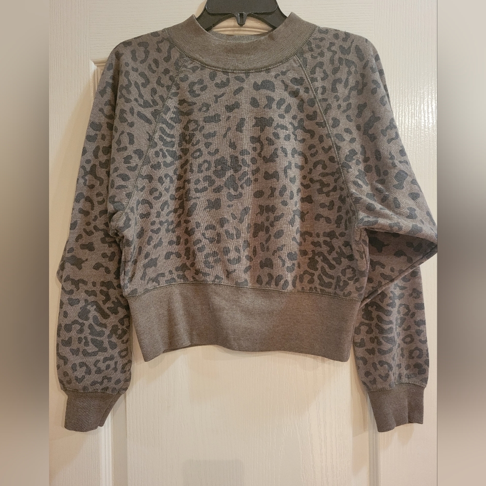 Animal Print Crop Sweater